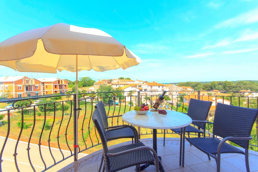 Apartments 4 Palme Funtana Bilik gambar